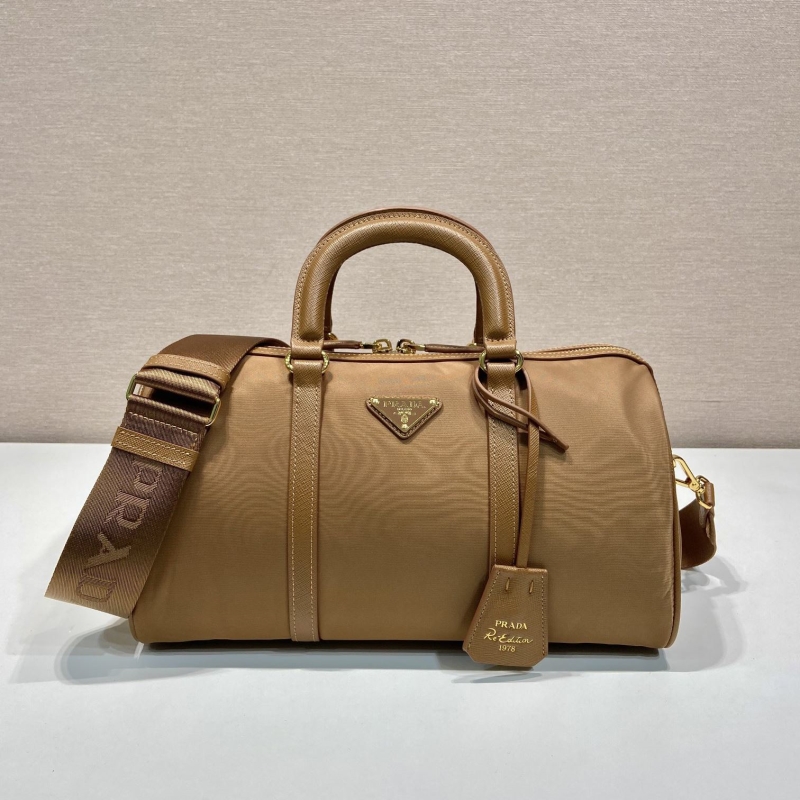 Pra*a travel bags